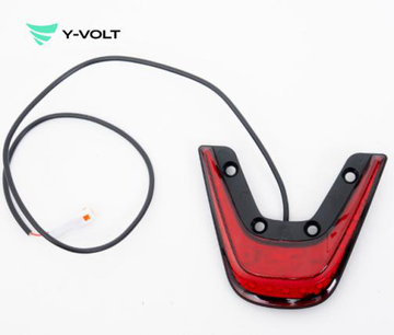Lampa Tył Surge V